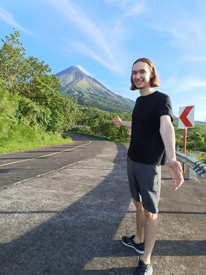 My Journey to the Philippines: Learning English, gaining confidence, and immersing in culture